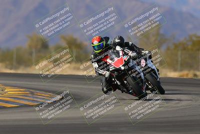 media/Dec-17-2022-SoCal Trackdays (Sat) [[224abd9271]]/Turn 7 Set 1 (1125am)/